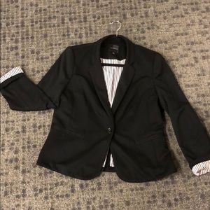 The Limited black blazer fully lined